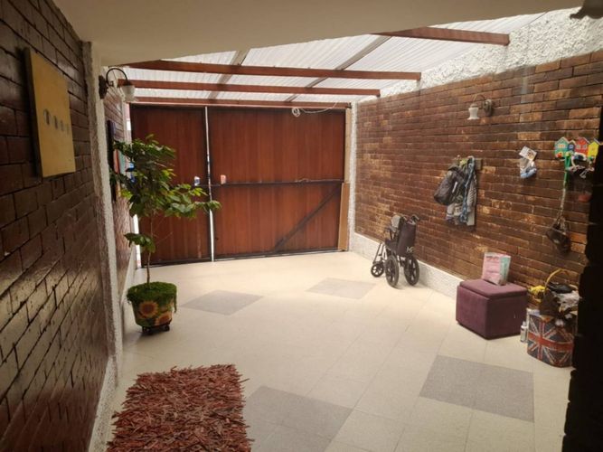 Casa de 4 alcobas en venta en San Jose De Bavaria, Bogotá, 176 m² · foto 20 de 24