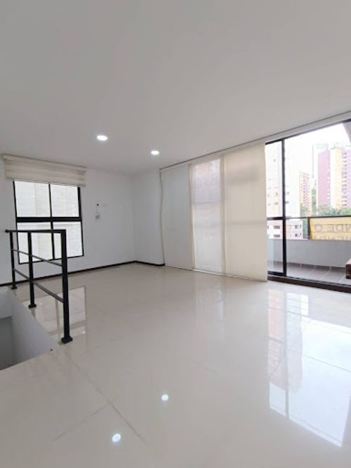 Apartamento de 2 alcobas en venta en Mayorca, Sabaneta, 82 m² · foto 5 de 16