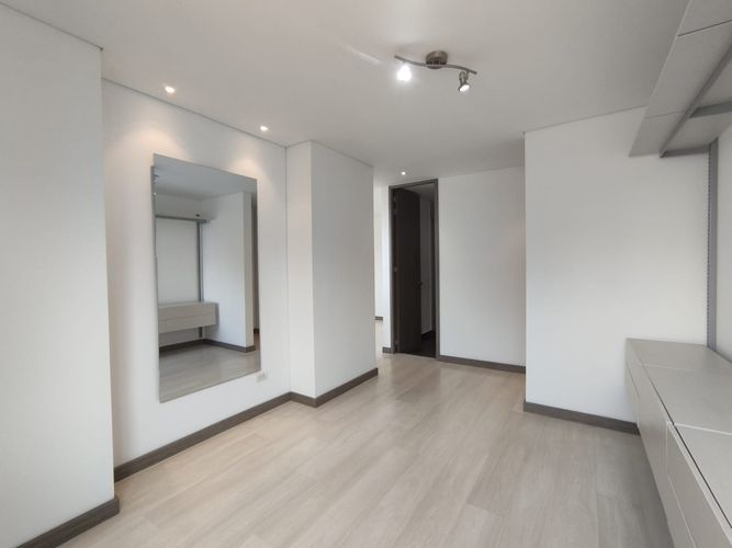 Apartamento de 2 alcobas en arriendo en El Poblado, Medellín, 106 m² · foto 20 de 20
