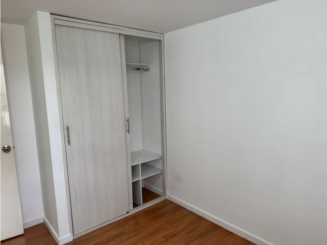 Apartaestudio en venta en Belén, Medellín, 80 m² · foto 7 de 24