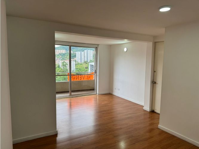 Apartaestudio en venta en Belén, Medellín, 80 m² · foto 18 de 24