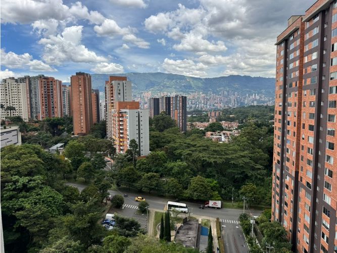 Apartaestudio en venta en Belén, Medellín, 80 m² · foto 19 de 24