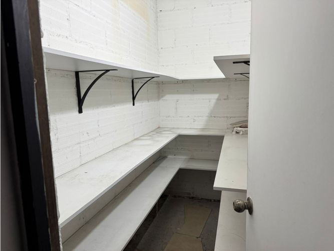Apartaestudio en venta en Belén, Medellín, 80 m² · foto 23 de 24