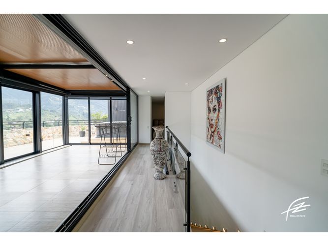 Apartamento de 3 alcobas en venta en Mesa, Envigado, 239 m² · foto 11 de 24