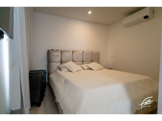 Apartamento de 3 alcobas en venta en Mesa, Envigado, 239 m² · foto 14 de 24