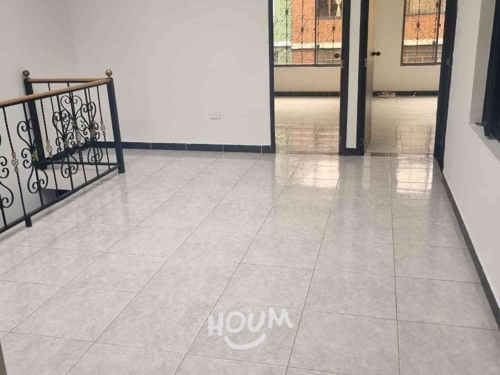 Apartamento en venta en Colon, Bogotá · foto 7 de 17
