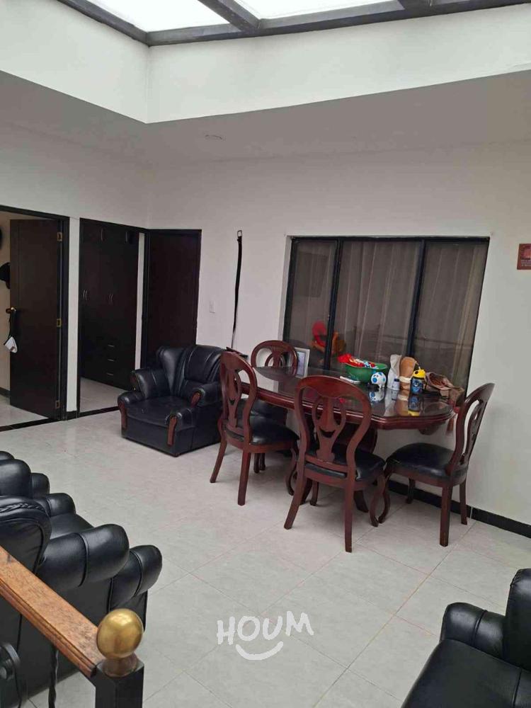 Apartamento en venta en Colon, Bogotá · foto 9 de 17