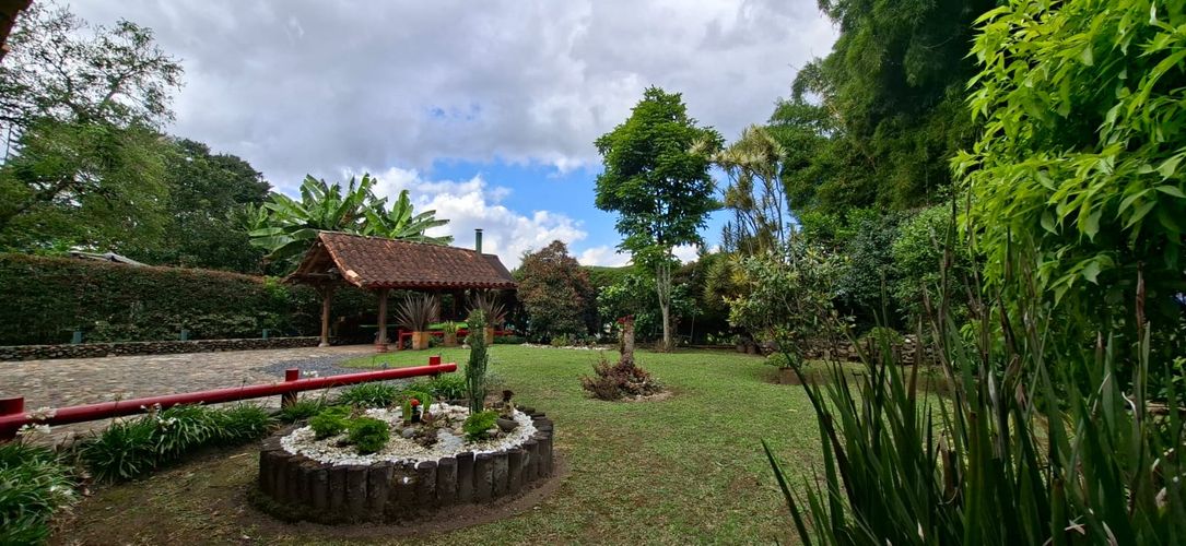 Casa de 4 alcobas en venta en El Tambo, La Ceja, 525 m² · foto 6 de 24