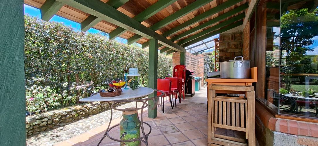 Casa de 4 alcobas en venta en El Tambo, La Ceja, 525 m² · foto 7 de 24