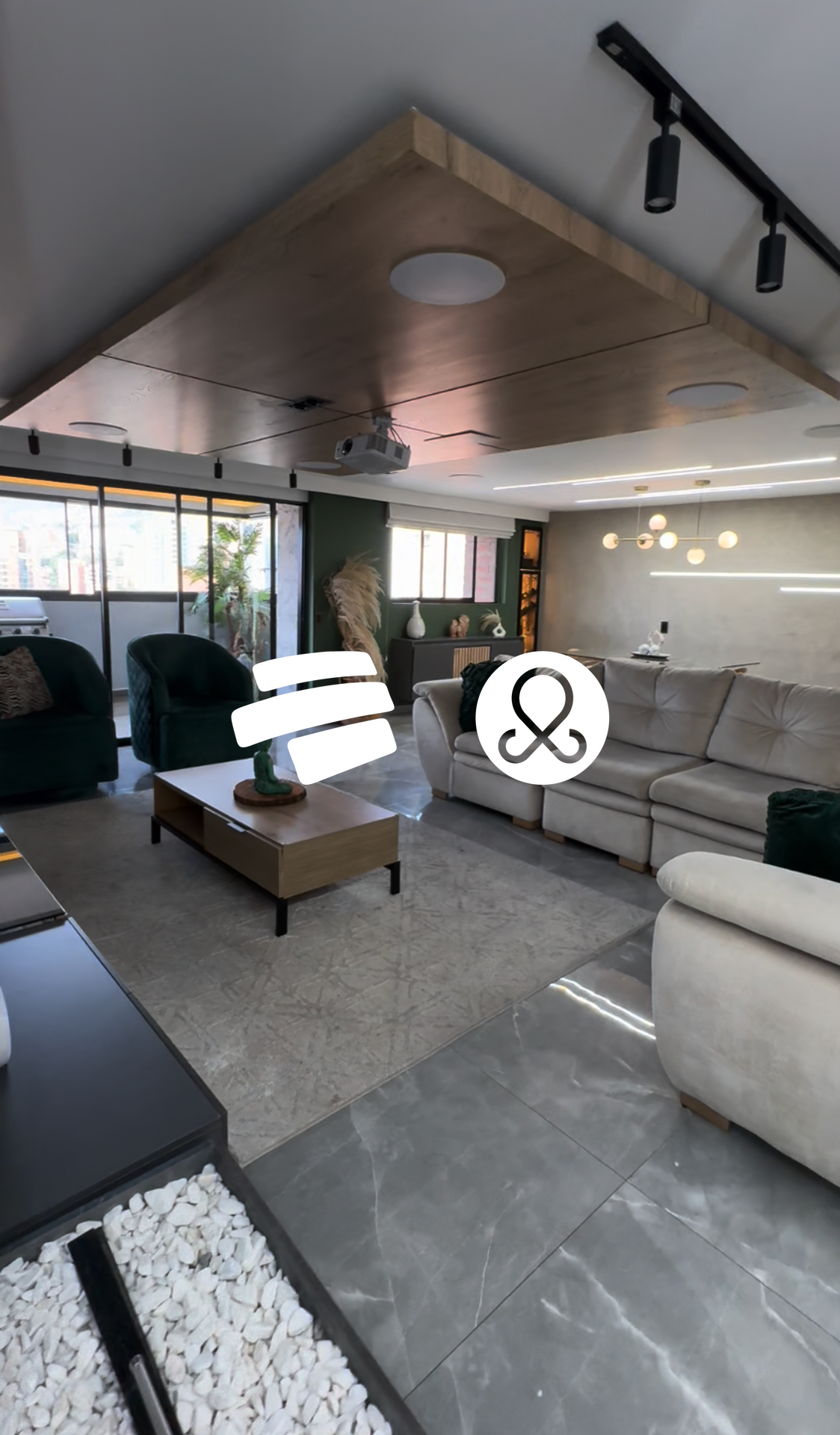 Apartment for sale in La candelaria, Medellín 2
