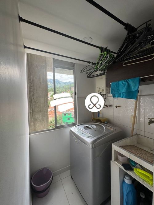 Apartamento de 3 alcobas en venta en Fontidueño, Bello, 51 m² · foto 8 de 10