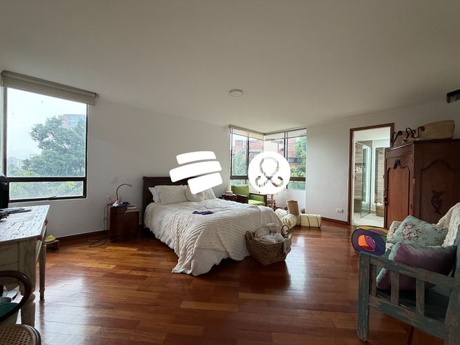 Apartamento de 3 alcobas en venta en Las Lomas, Medellín, 172 m² · foto 10 de 14