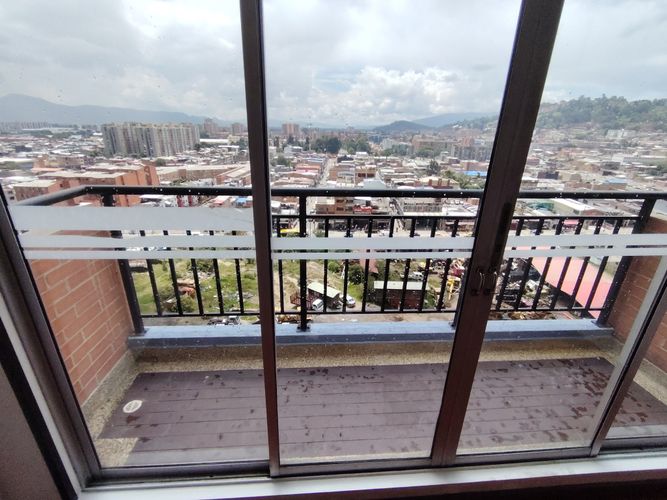 Apartamento en venta en La Chucua, Bogotá · foto 2 de 13