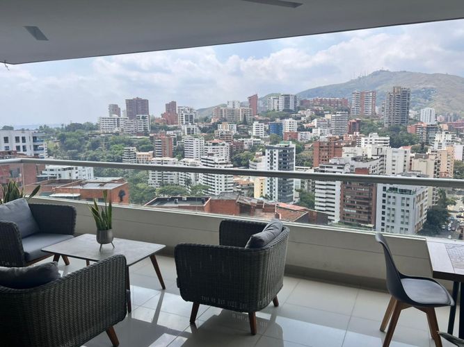 Apartamento de 3 alcobas en venta en Normandia, Cali, 227 m² · foto 10 de 13