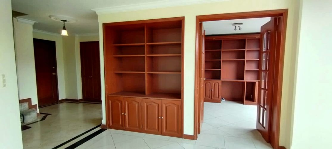 Apartamento en venta en Quinta Paredes, Bogotá · foto 5 de 20