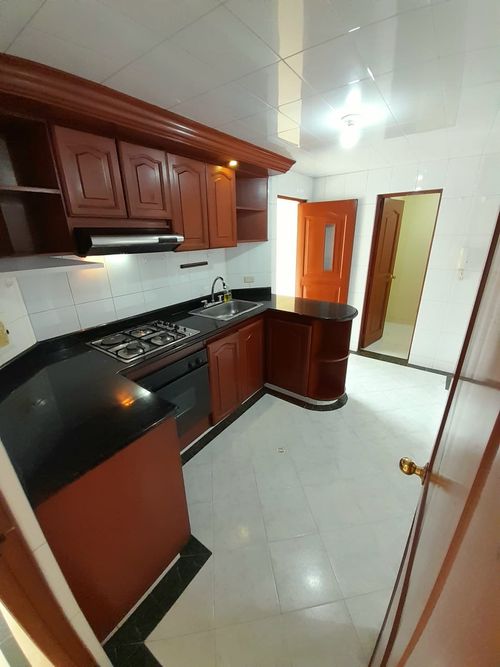 Apartamento en venta en Quinta Paredes, Bogotá · foto 6 de 20