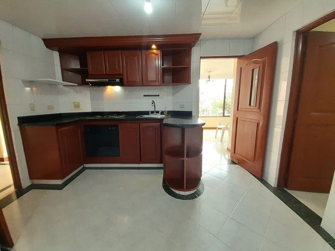 Apartamento en venta en Quinta Paredes, Bogotá · foto 7 de 20