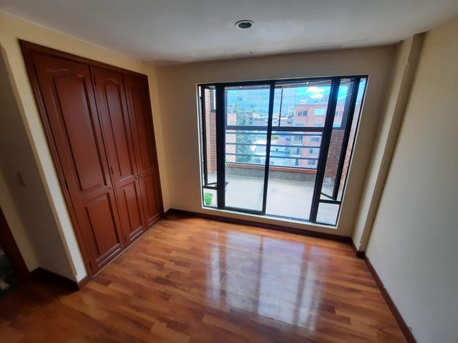 Apartamento en venta en Quinta Paredes, Bogotá · foto 11 de 20