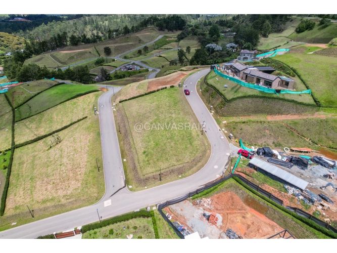Lote en venta en Pantanillo, El Retiro, 1328 m² · foto 2 de 9