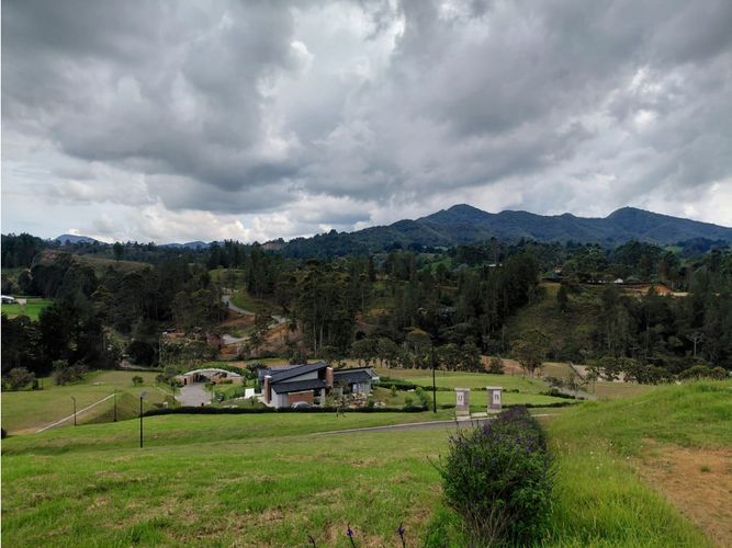 Lote en venta en Pantanillo, El Retiro, 1328 m² · foto 6 de 9
