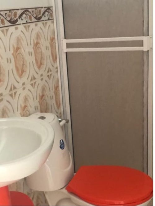 Casa de 10 alcobas en venta en Cristobal Colon, Cali, 210 m² · foto 6 de 9