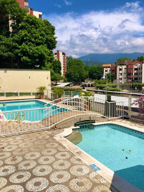 Apartamento de 4 alcobas en venta en Cañaveral, Floridablanca, 150 m² · foto 3 de 24