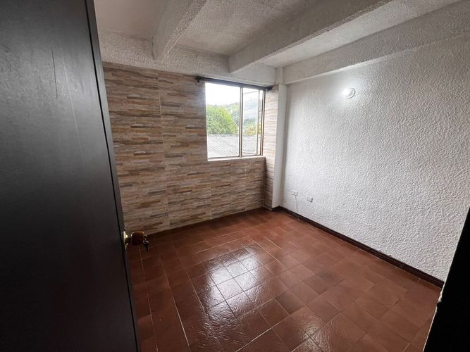 Apartamento de 3 alcobas en venta en La Enea, Manizales, 52 m² · foto 2 de 20