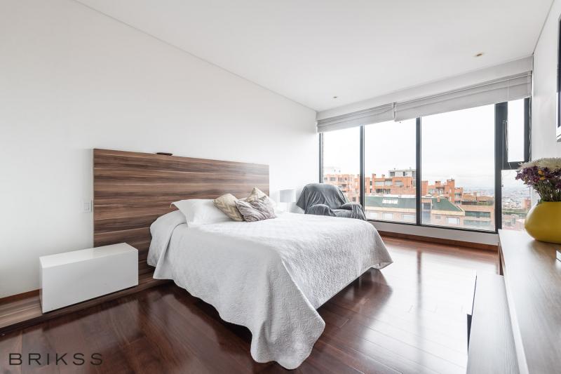 Apartamento en venta en Los Rosales, Bogotá · foto 11 de 16
