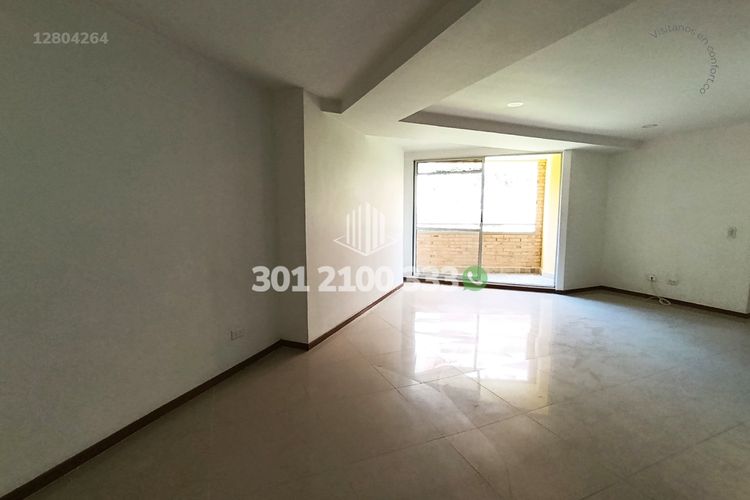 Apartamento de 3 alcobas en venta en Las Lomitas, Sabaneta, 111 m² · foto 2 de 24