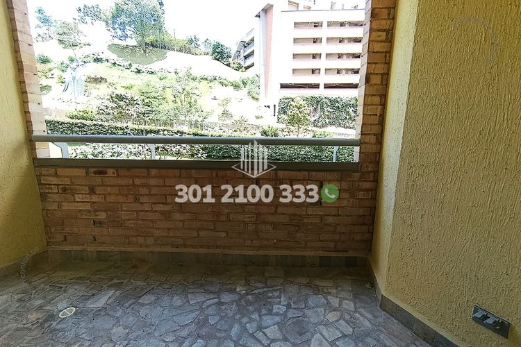 Apartamento de 3 alcobas en venta en Las Lomitas, Sabaneta, 111 m² · foto 6 de 24