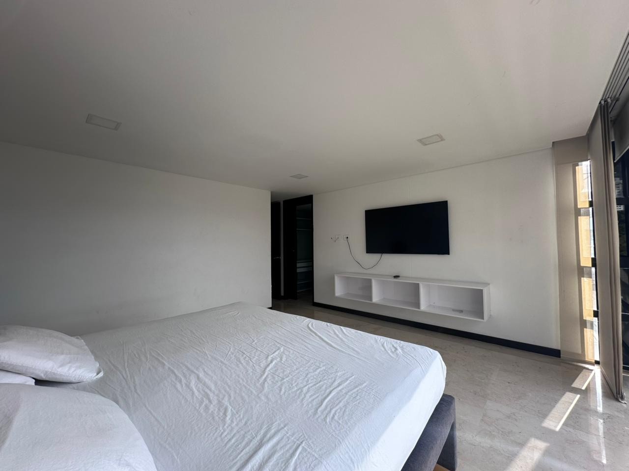 Apartamento en arriendo en El Poblado, Medellín · foto 14 de 17