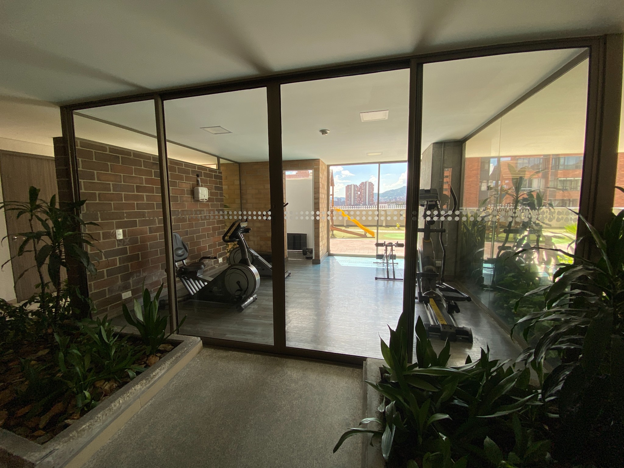 Apartamento en venta en Suramericana, Medellín · foto 10 de 11