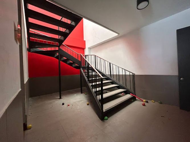 Local en arriendo en Urbanizacion La Merced, Cali, 278 m² · foto 6 de 14