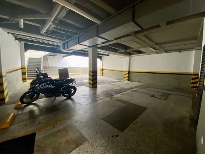 Local en arriendo en Granada, Cali, 582 m² · foto 16 de 17