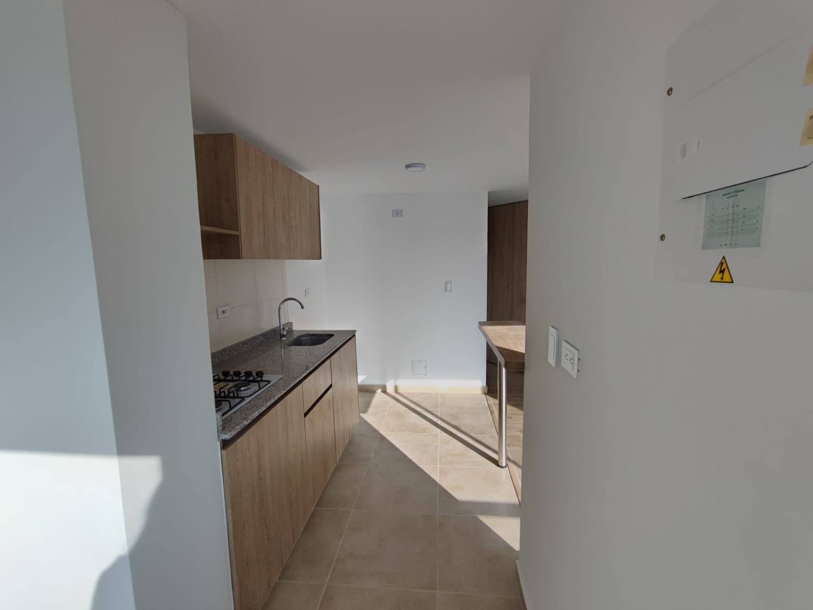 Apartamento en venta en Chipre, Manizales · foto 7 de 24