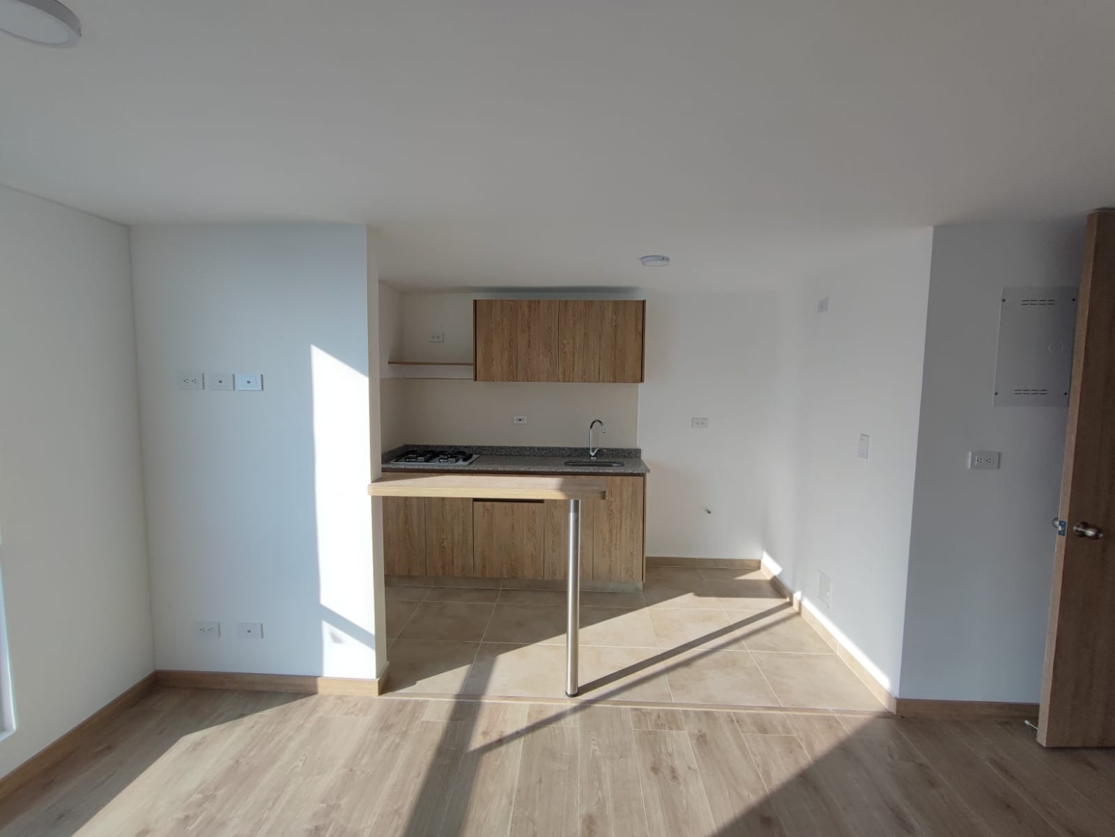 Apartamento en venta en Chipre, Manizales · foto 5 de 24