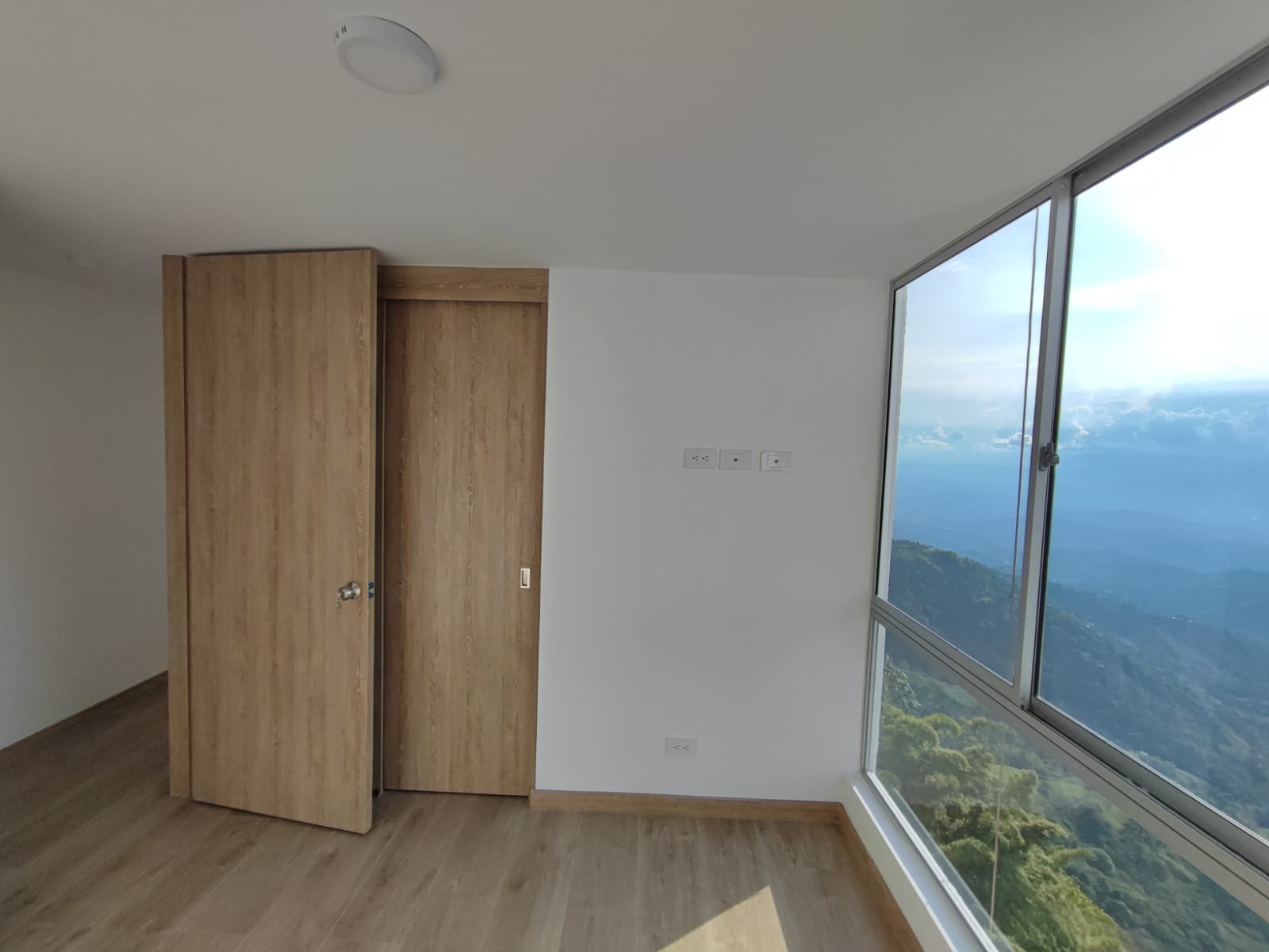 Apartamento en venta en Chipre, Manizales · foto 14 de 24