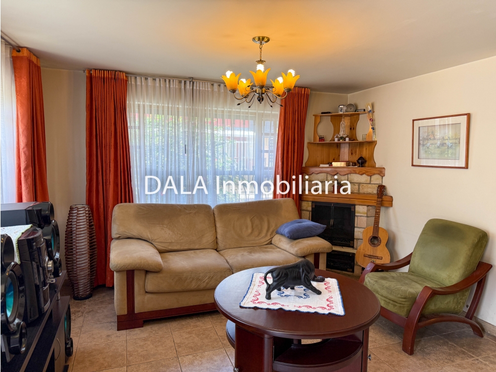 Casa en venta en Centro Historico, Chía · foto 3 de 24