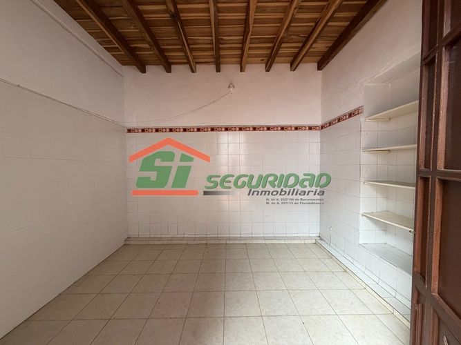 Casa de 8 alcobas en venta en Centro, Bucaramanga, 390 m² · foto 13 de 22