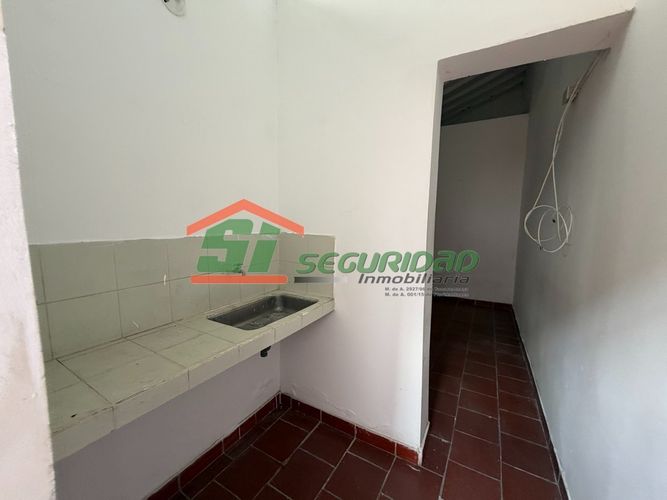 Casa de 8 alcobas en venta en Centro, Bucaramanga, 390 m² · foto 21 de 22