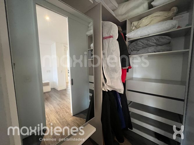 Apartamento de 4 alcobas en arriendo en Las Lomas, Medellín, 316 m² · foto 14 de 24