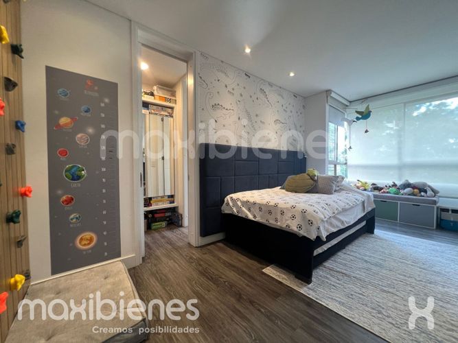 Apartamento de 4 alcobas en arriendo en Las Lomas, Medellín, 316 m² · foto 16 de 24