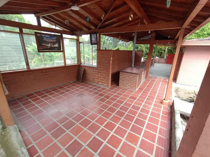 Casa de 3 alcobas en arriendo en San Cristobal, Medellín, 2000 m² · foto 11 de 24
