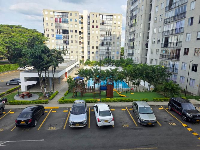 Apartamento de 2 alcobas en venta en Zona Industrial, Yumbo, 47 m² · foto 5 de 10