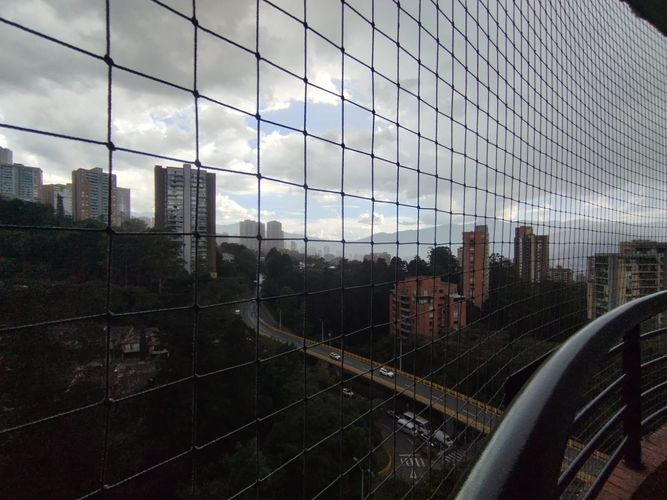 Apartamento de 3 alcobas en arriendo en El Poblado, Medellín, 99 m² · foto 3 de 20