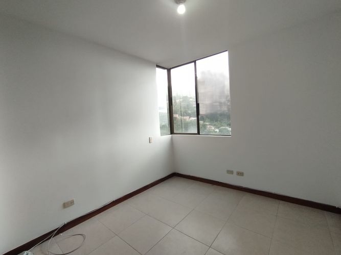 Apartamento de 3 alcobas en arriendo en El Poblado, Medellín, 99 m² · foto 17 de 20