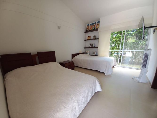 Casa de 4 alcobas en venta en Ricaurte, Ricaurte, 238 m² · foto 18 de 24