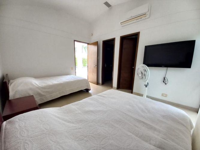Casa de 4 alcobas en venta en Ricaurte, Ricaurte, 238 m² · foto 20 de 24