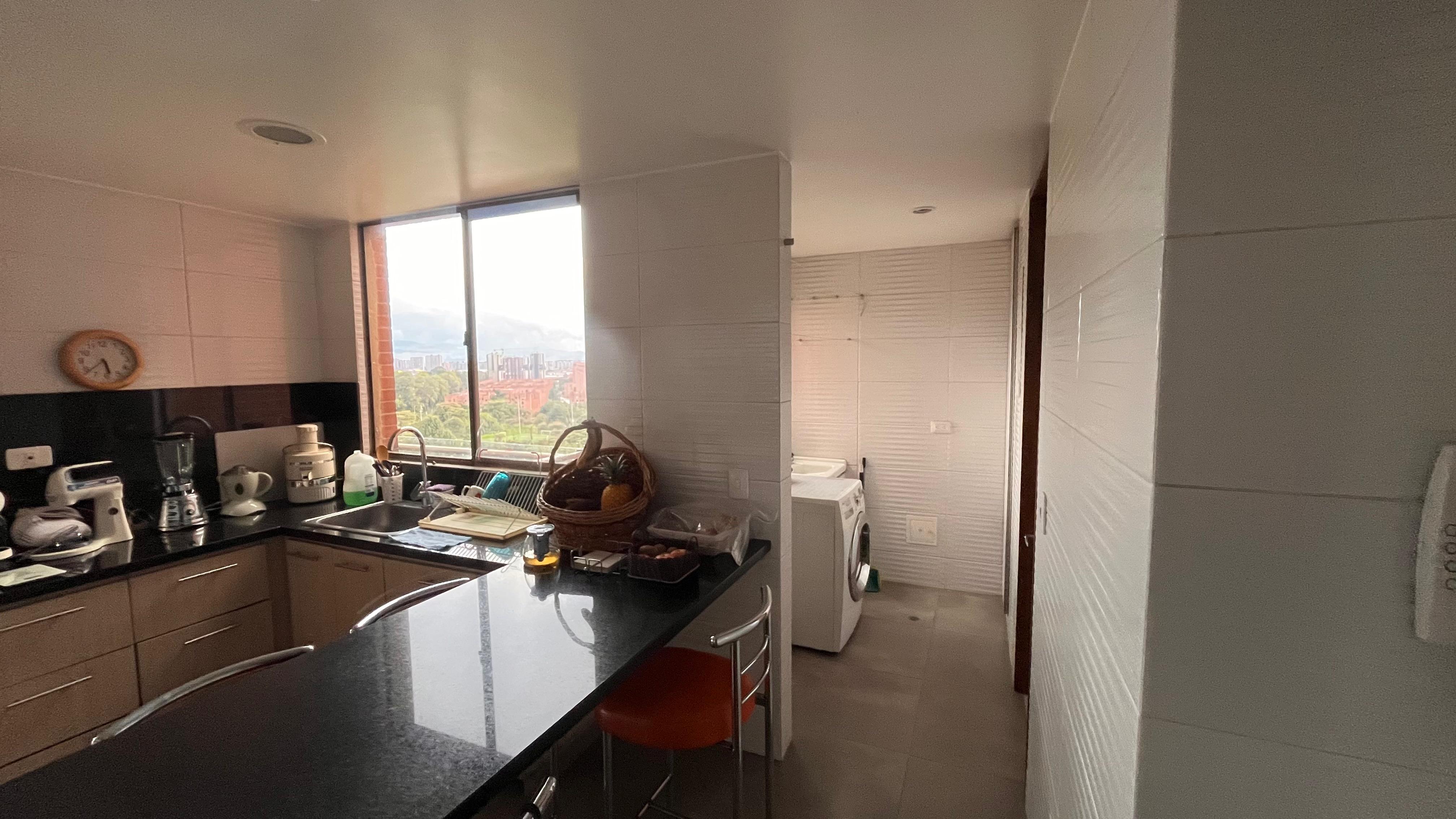 Apartamento en venta en Ciudad Salitre, Bogotá · foto 13 de 21