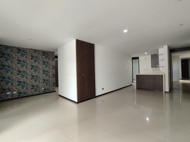 Apartamento de 3 alcobas en arriendo en El Poblado, Medellín, 105 m² · foto 15 de 20
